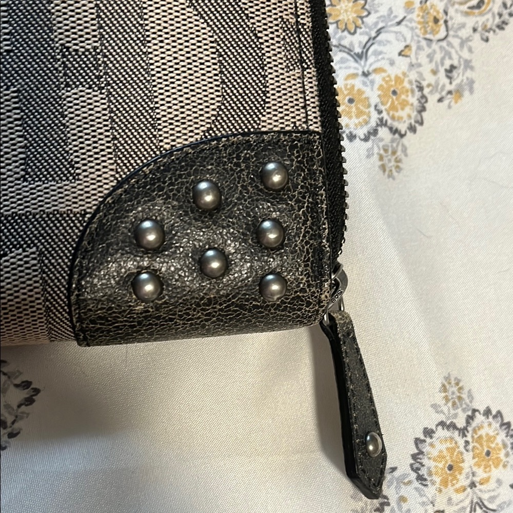 Harley-Davidson Tan & Brown Jacquard Wallet-Wristlet - Picture 10 of 10